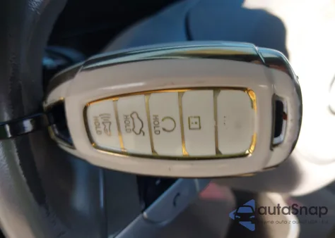 2022 Hyundai Elantra Sel z USA, uszkodzony, nr VIN 5NPLS4AG9NH077437